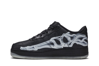 Nike Air Force 1 Low Black Skeleton Halloween (2019) sneaker afbeelding 3 - stylecode BQ7541 001