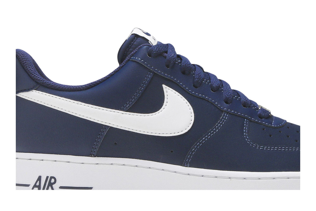 Nike Air Force 1 Low '07 Midnight Navy sneaker afbeelding 2 - stylecode CJ0952-400