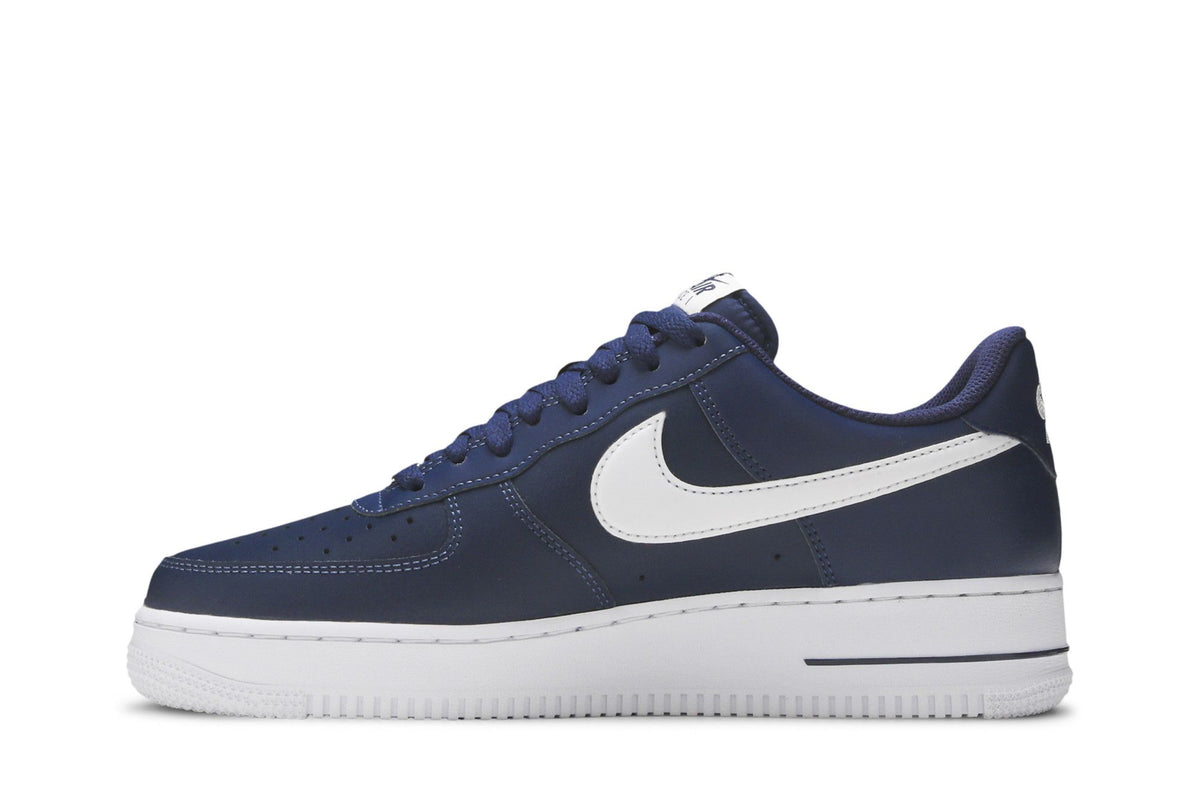 Nike Air Force 1 Low '07 Midnight Navy sneaker afbeelding 3 - stylecode CJ0952-400