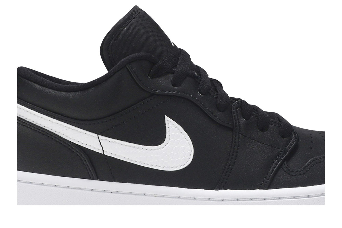 Jordan 1 Low Black White (Women's) sneaker afbeelding 2 - stylecode AO9944-001