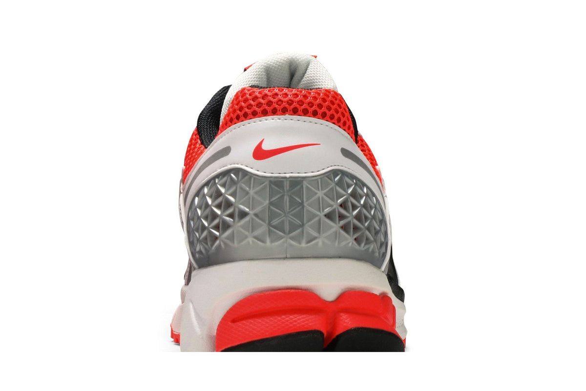 Nike Zoom Vomero 5 Bright Crimson sneaker afbeelding 7 - stylecode CZ8667-600