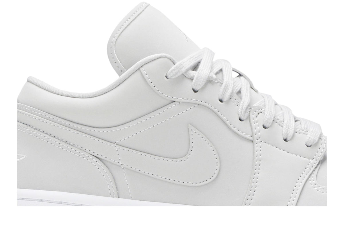 Jordan 1 Low Grey Fog (Women's) sneaker afbeelding 2 - stylecode DC0774-002