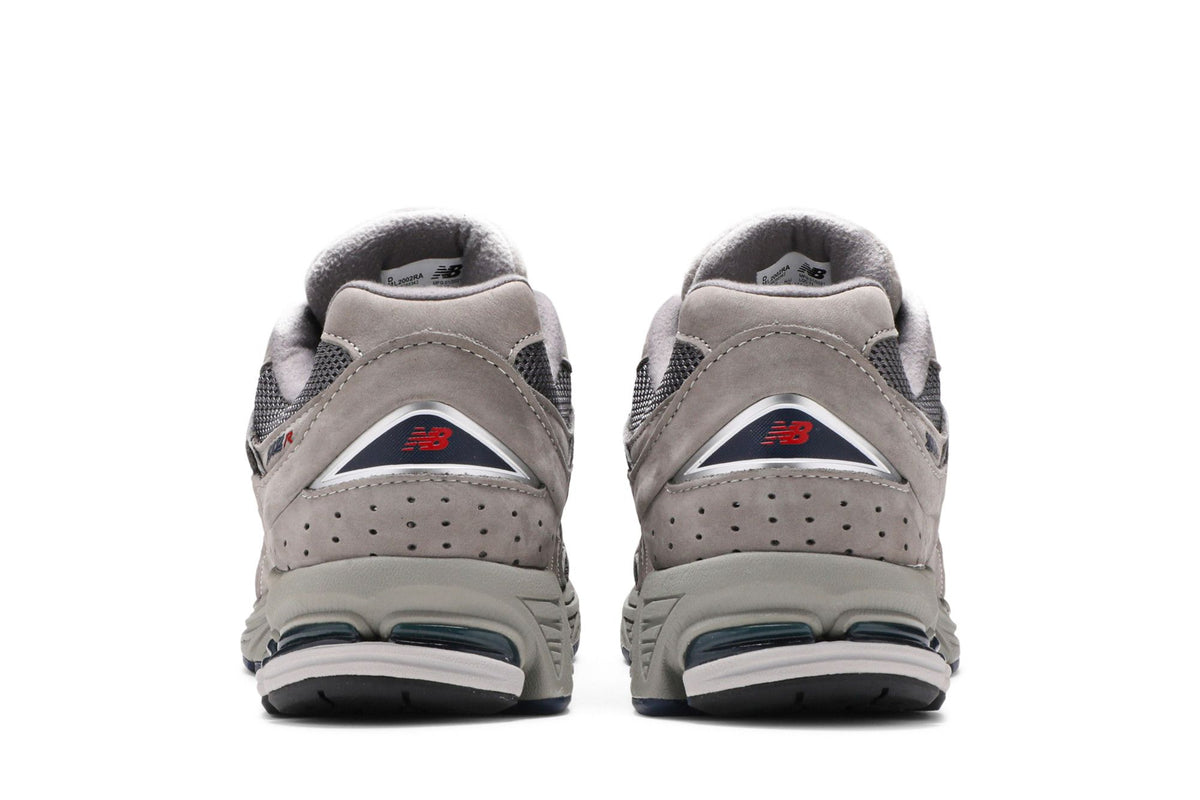 New Balance 2002R Light Grey sneaker afbeelding 6 - stylecode ML2002RA