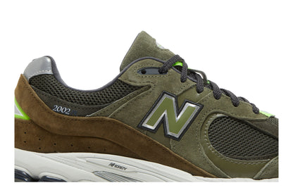 New Balance 2002R Camo Green Nettle Green sneaker afbeelding 2 - stylecode ML2002RG