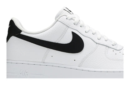 Nike Air Force 1 Low '07 White Black Pebbled Leather sneaker afbeelding 2 - stylecode CT2302-100