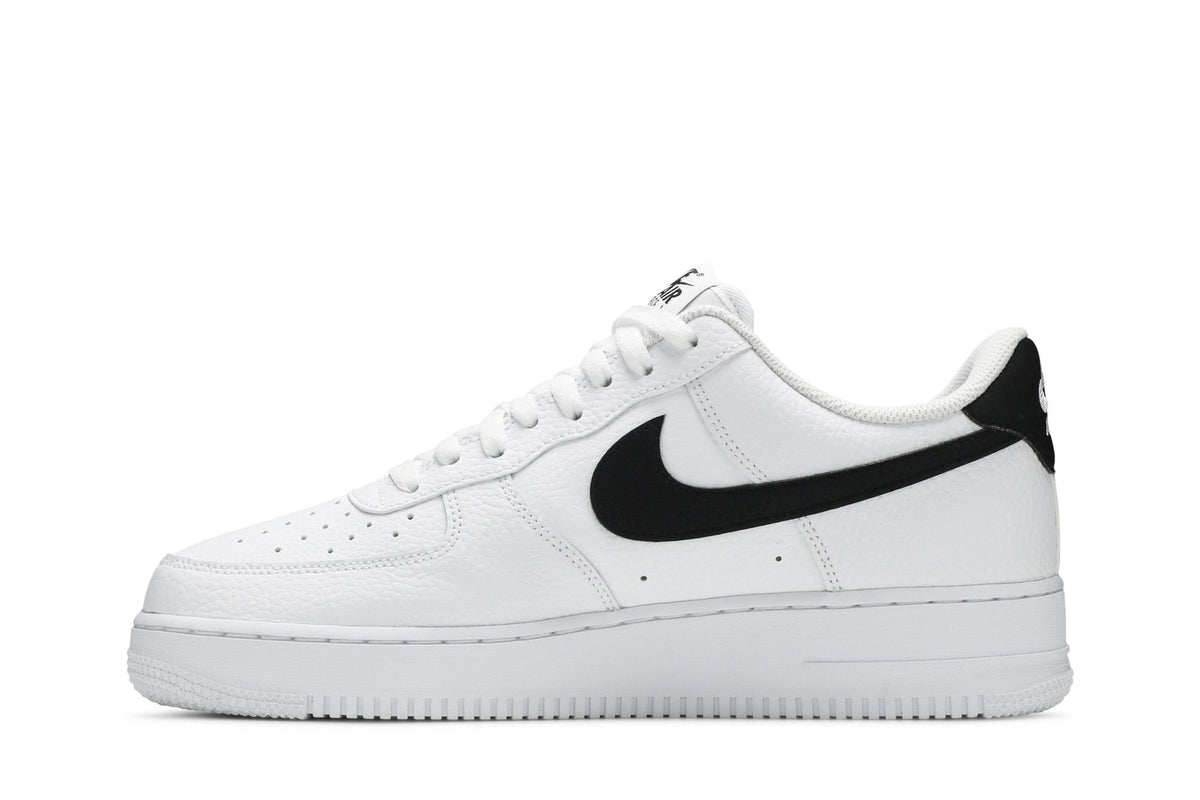 Nike Air Force 1 Low '07 White Black Pebbled Leather sneaker afbeelding 3 - stylecode CT2302-100