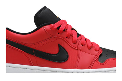Jordan 1 Low Siren Red (Women's) sneaker afbeelding 2 - stylecode DC0774-600