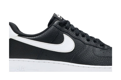 Nike Air Force 1 Low '07 Black White Pebbled Leather sneaker afbeelding 2 - stylecode CT2302-002