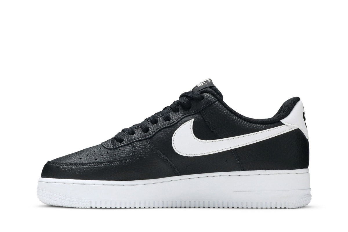 Nike Air Force 1 Low '07 Black White Pebbled Leather sneaker afbeelding 3 - stylecode CT2302-002