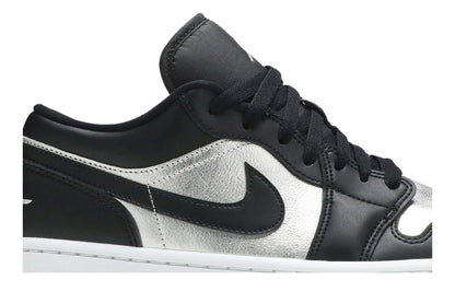 Jordan 1 Low SE Black Metallic Silver (Women's) sneaker afbeelding 2 - stylecode DA5551-001