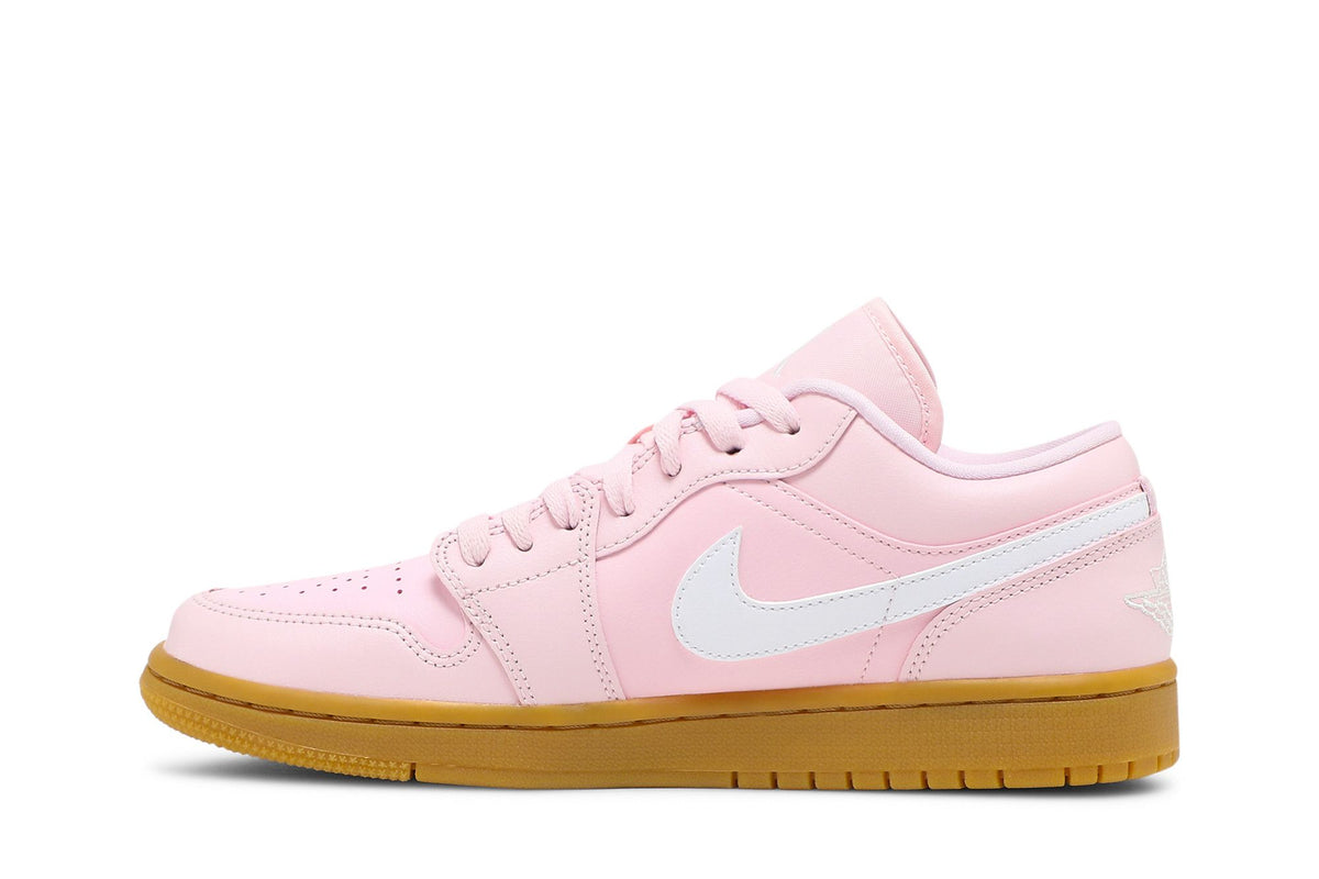 Jordan 1 Low Arctic Pink Gum (Women's) sneaker afbeelding 3 - stylecode DC0774-601