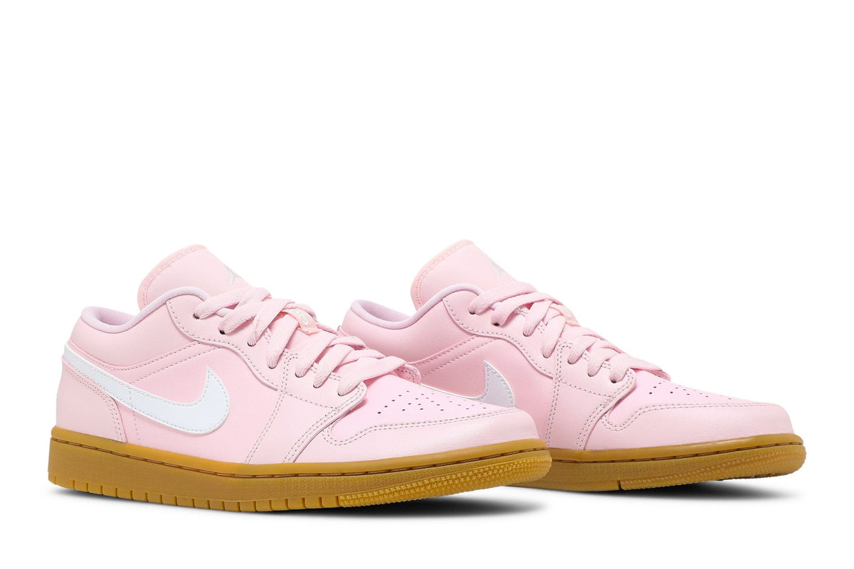 Jordan 1 Low Arctic Pink Gum (Women's) sneaker afbeelding 8 - stylecode DC0774-601