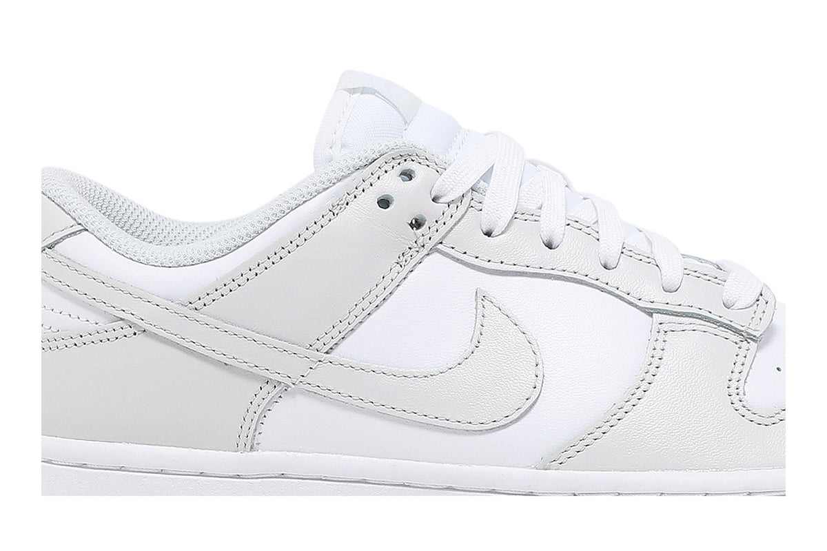 Nike Dunk Low Photon Dust (Women's) sneaker afbeelding 2 - stylecode DD1503-103
