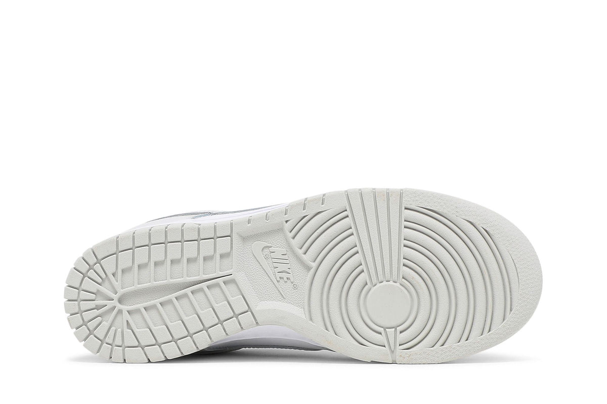 Nike Dunk Low Photon Dust (Women's) sneaker afbeelding 4 - stylecode DD1503-103