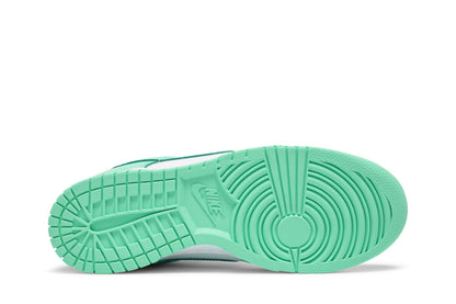 Nike Dunk Low Green Glow (Women's) sneaker afbeelding 4 - stylecode DD1503-105