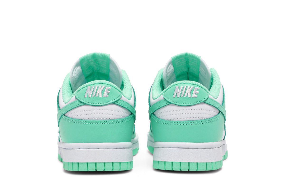 Nike Dunk Low Green Glow (Women's) sneaker afbeelding 6 - stylecode DD1503-105