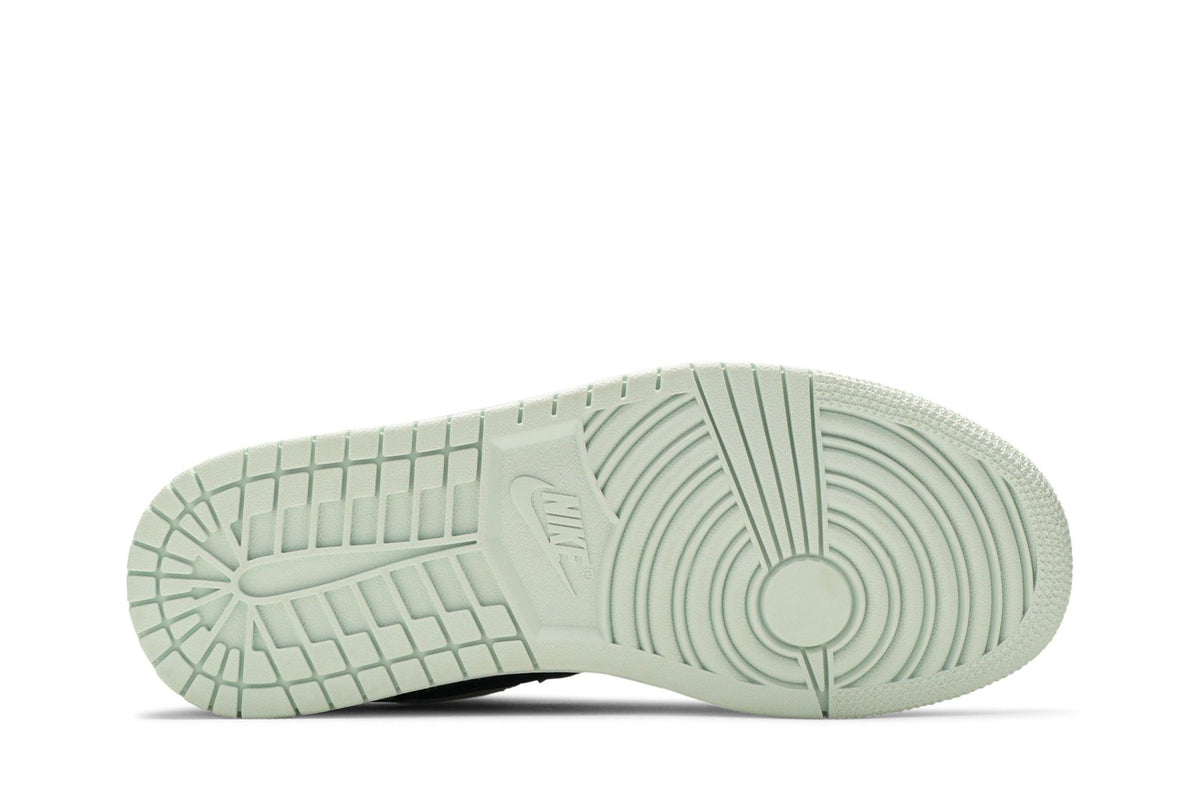 Jordan 1 Low SE Barely Green (Women's) sneaker afbeelding 4 - stylecode CZ0776-300
