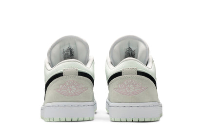 Jordan 1 Low SE Barely Green (Women's) sneaker afbeelding 6 - stylecode CZ0776-300