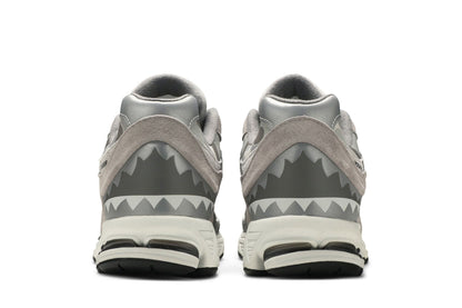New Balance 2002R BAPE Grey sneaker afbeelding 6 - stylecode M2002RBG