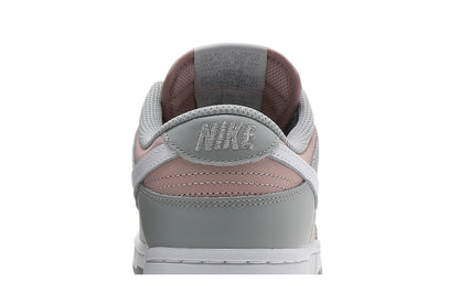 Nike Dunk Low Pink Oxford (Women's) sneaker afbeelding 7 - stylecode DM8329-600