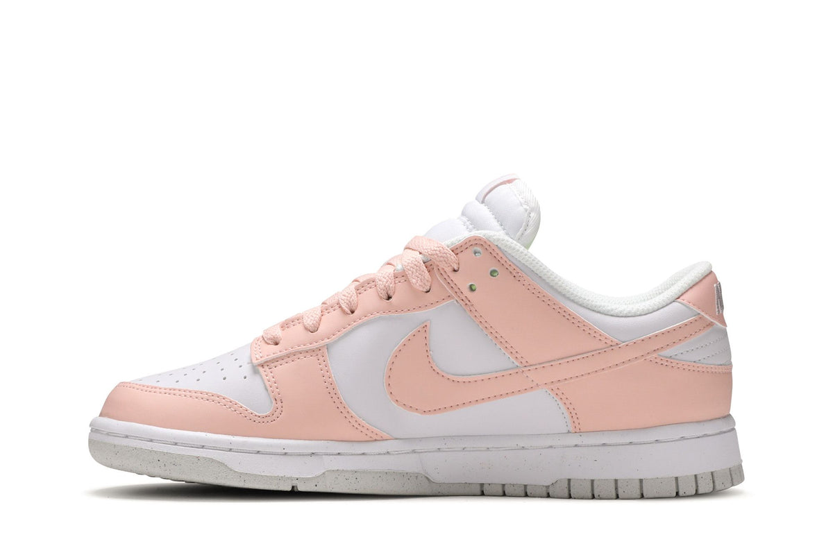 Nike Dunk Low Next Nature Pale Coral (Women's) sneaker afbeelding 3 - stylecode DD1873-100