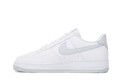 Nike Air Force 1 Low '07 Pure Platinum (2021) sneaker afbeelding 3 - stylecode DC2911-100