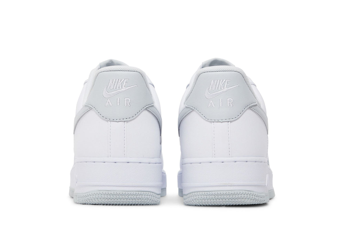 Nike Air Force 1 Low '07 Pure Platinum (2021) sneaker afbeelding 6 - stylecode DC2911-100