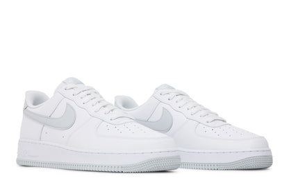 Nike Air Force 1 Low '07 Pure Platinum (2021) sneaker afbeelding 8 - stylecode DC2911-100