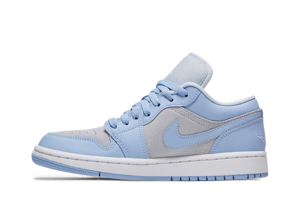 Jordan 1 Low Football Grey Aluminum (Women's) sneaker afbeelding 3 - stylecode DC0774-050