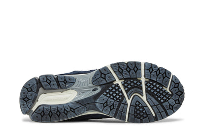 New Balance 2002R Protection Pack Dark Navy sneaker afbeelding 4 - stylecode M2002RDF