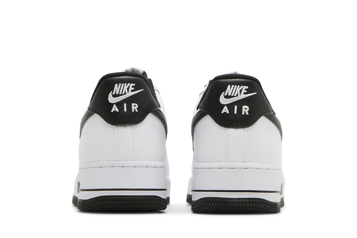 Nike Air Force 1 Low '07 White Black (2022) sneaker afbeelding 6 - stylecode DH7561-102