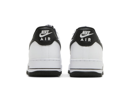 Nike Air Force 1 Low '07 White Black (2022) sneaker afbeelding 6 - stylecode DH7561-102