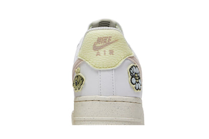 Nike Air Force 1 Low '07 SE Next Nature White Pink Oxford (Women's) sneaker afbeelding 7 - stylecode DJ6377-100