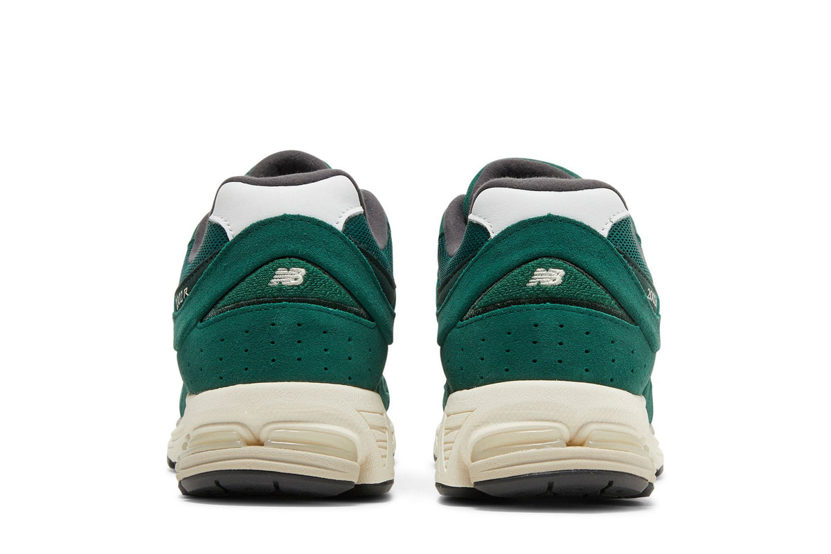 New Balance 2002R Nightwatch Green sneaker afbeelding 6 - stylecode M2002RHB