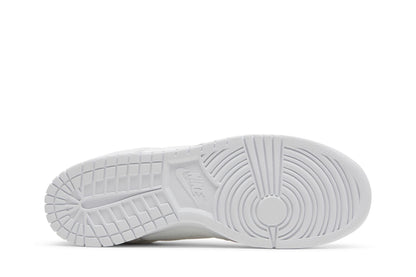 Nike Dunk Low Dover Street Market Triple White Velvet sneaker afbeelding 4 - stylecode DH2686-100