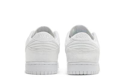 Nike Dunk Low Dover Street Market Triple White Velvet sneaker afbeelding 6 - stylecode DH2686-100