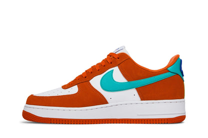 Nike Air Force 1 Low '07 LV8 Athletic Club White Orange sneaker afbeelding 3 - stylecode DH7568-800