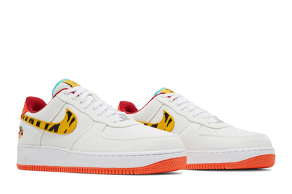 Nike Air Force 1 Low '07 LX Year of the Tiger sneaker afbeelding 8 - stylecode DR0147-171