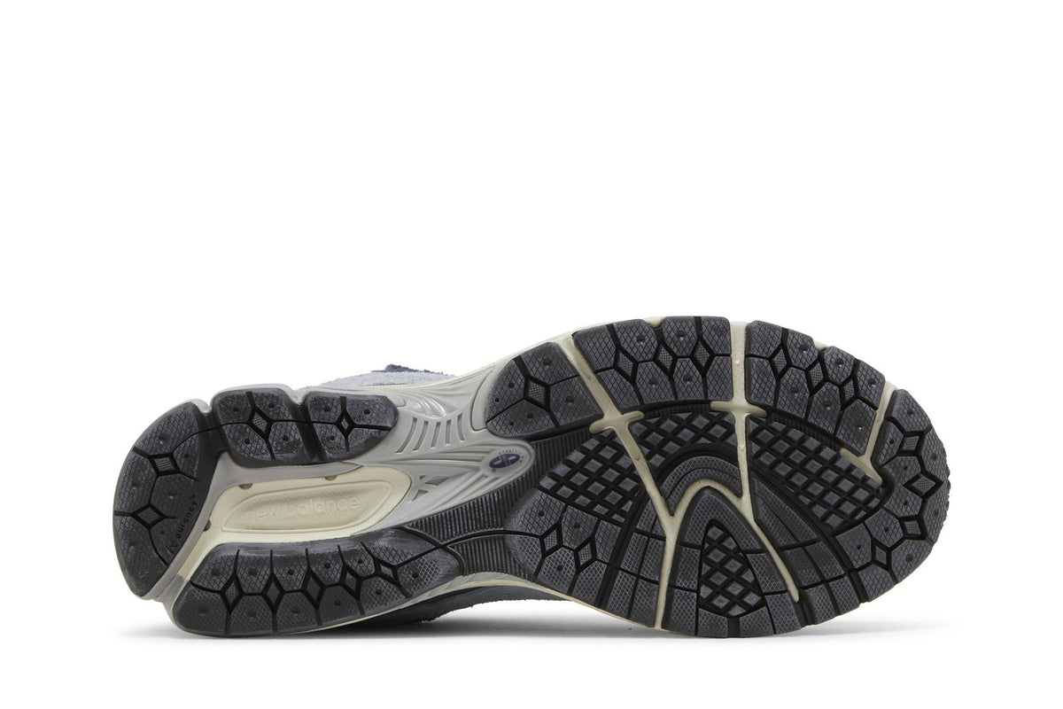 New Balance 2002R Protection Pack Light Arctic Grey Purple sneaker afbeelding 4 - stylecode M2002RDI