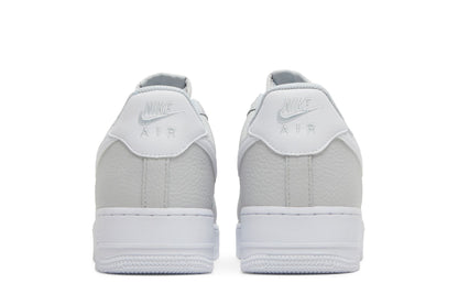 Nike Air Force 1 Low 07 Pebbled Pure Platinum sneaker afbeelding 6 - stylecode CT2302-003