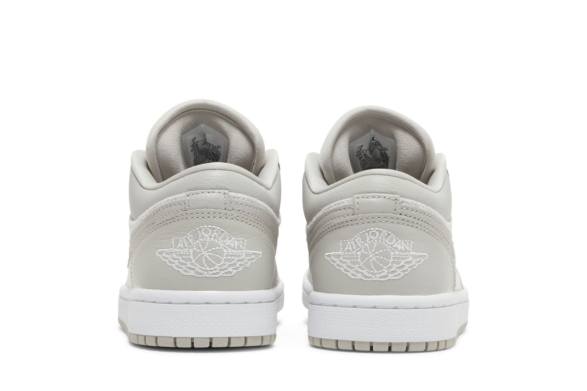 Jordan 1 Low SE Light Iron Ore (Women's) sneaker afbeelding 6 - stylecode DQ6076-001