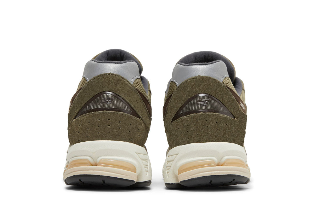 New Balance 2002R Olive Brown sneaker afbeelding 6 - stylecode M2002RHN