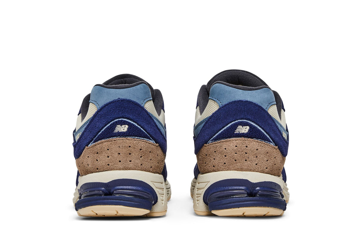 New Balance 2002R Light Cream Purple sneaker afbeelding 6 - stylecode M2002RG