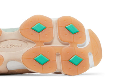New Balance 9060 Joe Freshgoods Inside Voices Penny Cookie Pink sneaker afbeelding 5 - stylecode U9060JF1