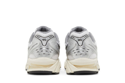 ASICS Gel-Kayano 14 JJJJound Silver Black sneaker afbeelding 6 - stylecode 1201A457-101