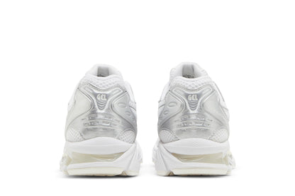ASICS Gel-Kayano 14 JJJJound Silver White sneaker afbeelding 6 - stylecode 1201A457-100