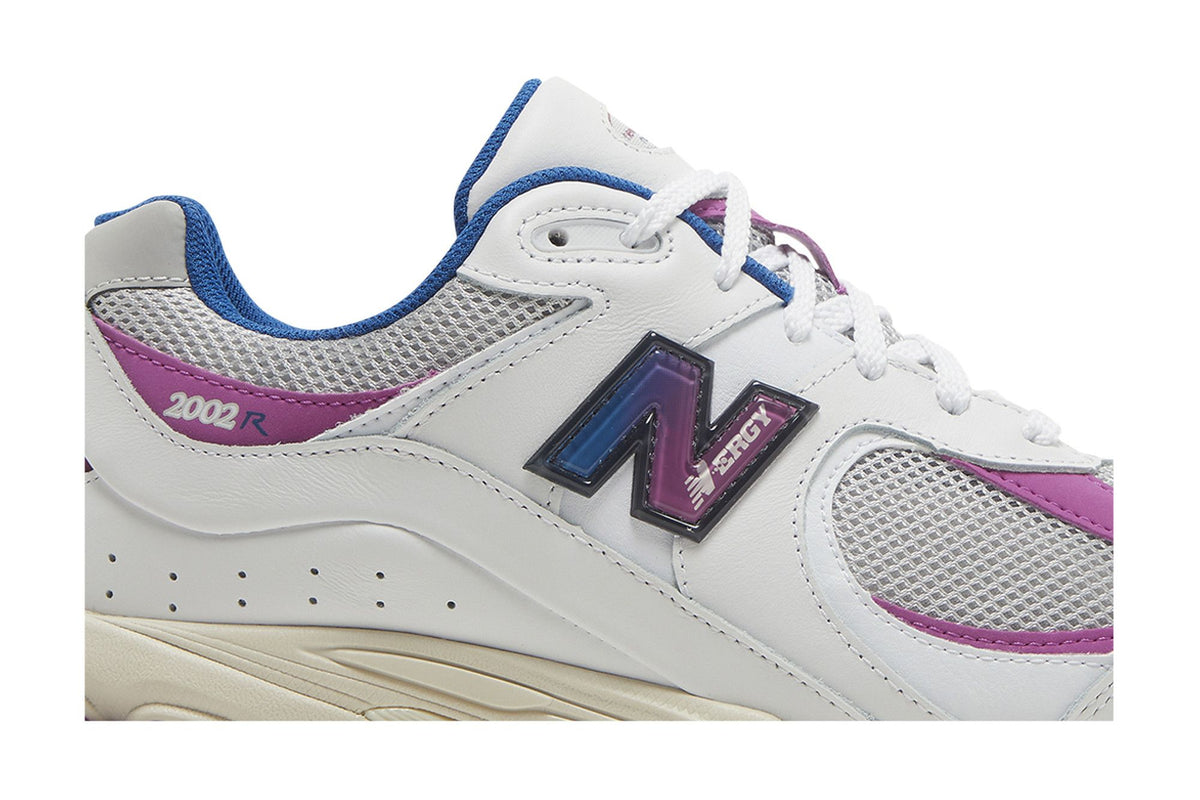 New Balance 2002R Good Vibes Pack White Pink sneaker afbeelding 2 - stylecode M2002RGY
