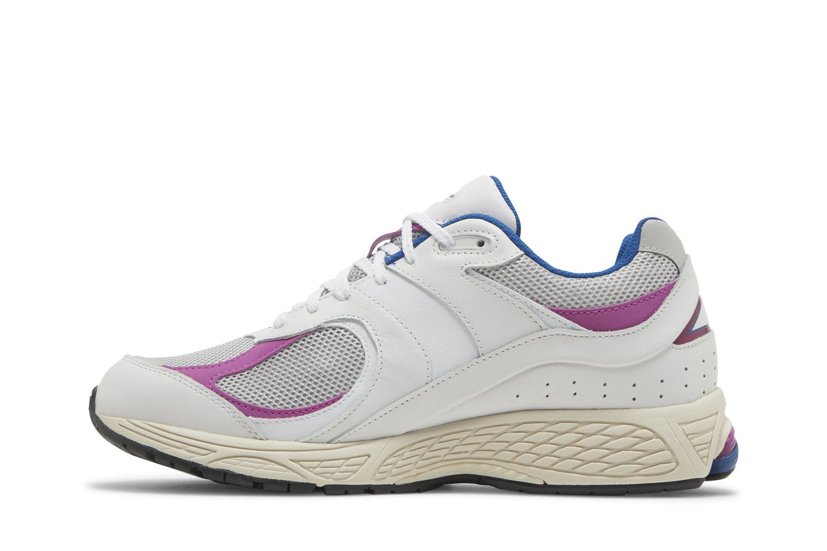 New Balance 2002R Good Vibes Pack White Pink sneaker afbeelding 3 - stylecode M2002RGY