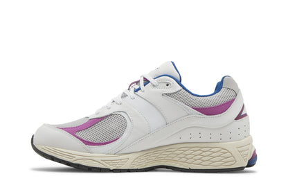 New Balance 2002R Good Vibes Pack White Pink sneaker afbeelding 3 - stylecode M2002RGY