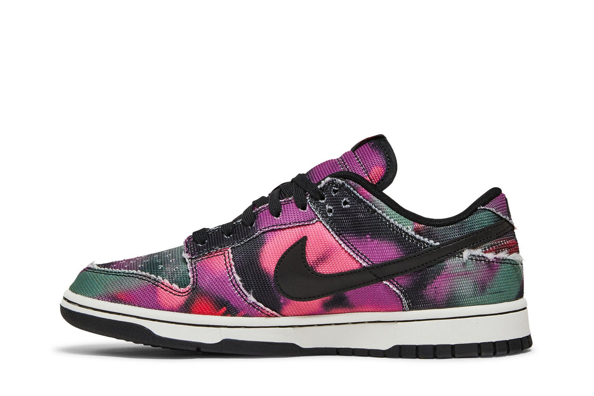 Nike Dunk Low Graffiti Pink sneaker afbeelding 3 - stylecode DM0108-002